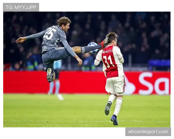 阿贾克斯展现稳定局面，联赛开局阶段保持良好势头